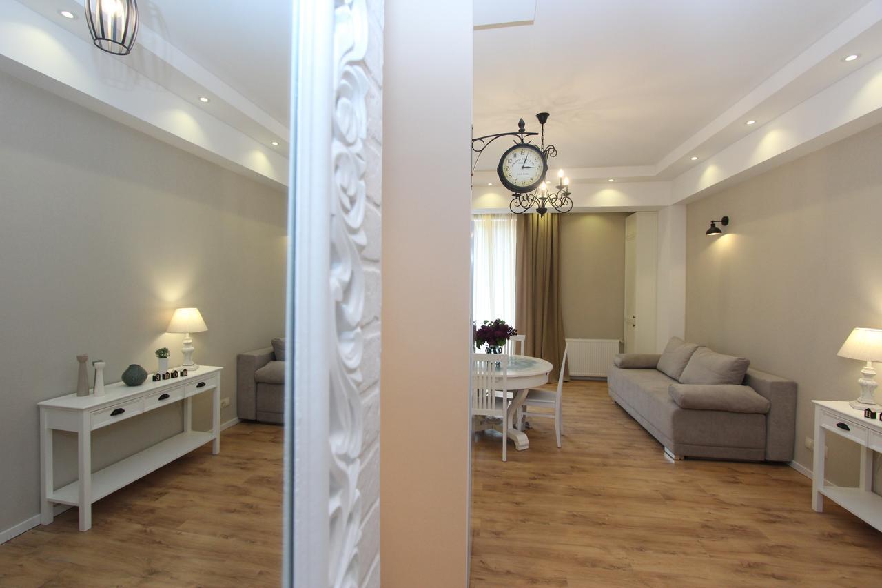 New Apartment In Old Тбилиси Экстерьер фото