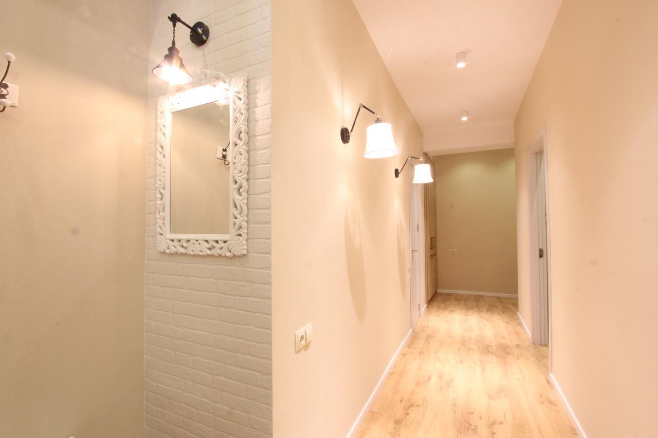 New Apartment In Old Тбилиси Экстерьер фото